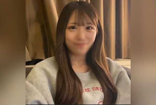 [FC2-PPV-4654349] [Unedited][Face revealed] Worryingly fragile and cute college girl creampied generously.