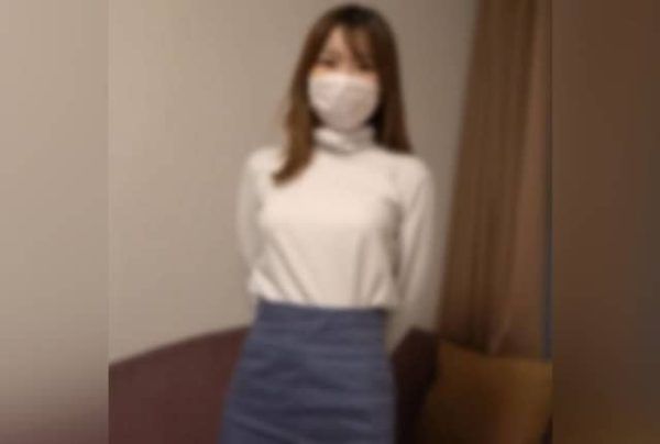 [FC2-PPV-4664527] [Uncensored][Private shoot] Low-height natural bald girl gets repeatedly creampied by dirty old men.