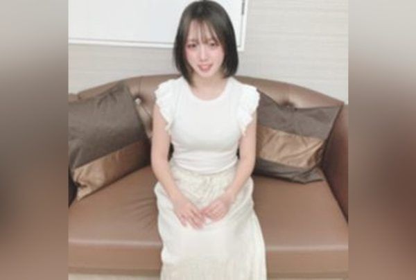 [FC2-PPV-4684796] [Permanent preservation version, SSS-class] A special day’s gift from friends: an 18-year-old resembling a female announcer gets ravished in a real-life recording.