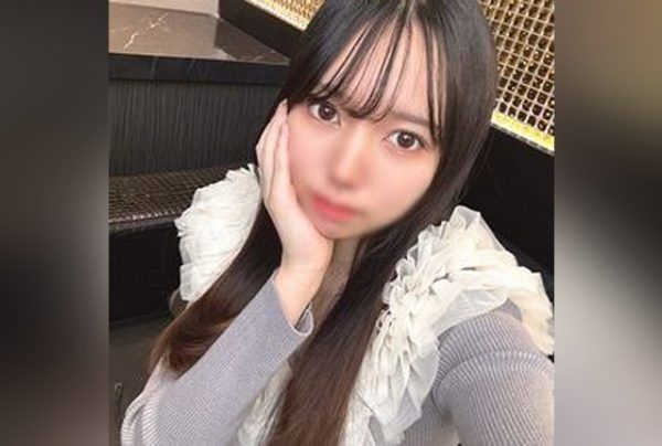 [FC2-PPV-4699470] Those who know will know that. This is a girl with a hot quality ♪ 2 works + α for a great deal! She has an idol face and an excellent figure ♡ She begged me to cum inside her at the end ♡