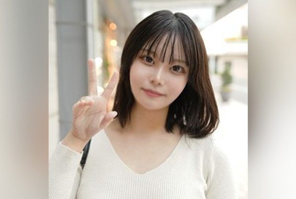 [FC2-PPV-4701018] [990ptt until 6/27] A lewd real life hidden behind the cute face of a new graduate at an airline company. “Make me pregnant with that big dick…” A large amount of semen overflows from the depths of the vagina hole
