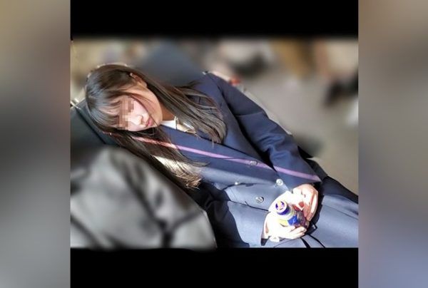 [FC2-PPV-4712907] [High quality remastered version face to face, grade 2003] An honor student with long, white, black hair. A trip just for two…