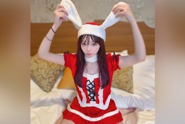 [FC2-PPV-4715708] Face revealed [deleted if exposed] Kansai dialect cutie, looks like Nishino◯se from Nogizaka. Pure, innocent smile on a yukata date. Squirting in the hot spring, creampie deep in her sensitive pussy.
