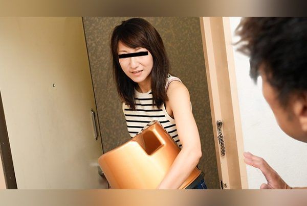 [080725_100-PACO] Bringing Her Own Play Chair! Amateur Housewife’s First Outcall Soapland Experience