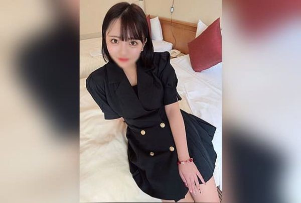 [FC2PPV-4762100] Miniskirt and panties are visible – A motivated 21-year-old G-cup girl to cum inside her – The inside of her testicles is a joy to be filled with (thank you)