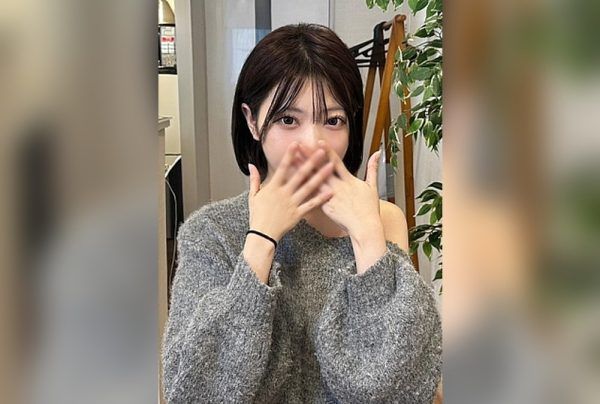 [FC2-PPV-4777040] First shoot Fair-skinned model F-cup Mizuki suddenly changes when a big cock is inserted, saying, “No… it feels good…” Her ultra-sensitive body keeps cumming with intense pistons, and swallows all the hot semen.