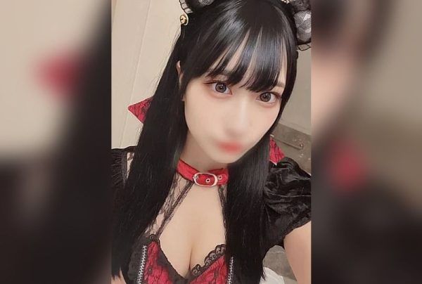 [FC2-PPV-4851509] Legendary Beauty S: First Cosplay and Massive Facial