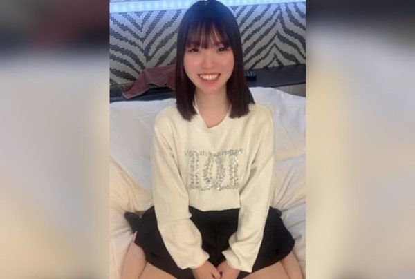 [FC2-PPV-4925840] First shoot with 2 cumshots. Dangerously cute sex monster with fair-skinned beautiful body starts a sex battle and makes the cameraman cum massively in seconds.